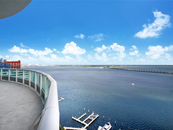 1643 Brickell Avenue 2902, Miami FL 33129