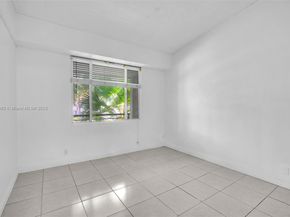 811 Lyons Rd 20203, Coconut Creek FL 33063