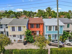 2205 NE 123rd St 2205, North Miami FL 33181