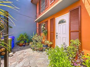 2205 NE 123rd St 2205, North Miami FL 33181