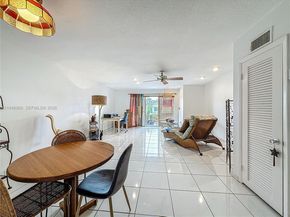 2205 NE 123rd St 2205, North Miami FL 33181
