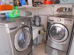 5803 NW 86th Ter, Tamarac FL 33321