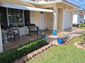 5803 NW 86th Ter, Tamarac FL 33321