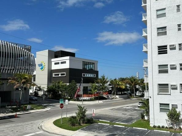 2900 Banyan St 207, Fort Lauderdale FL 33316