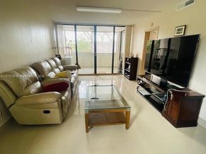 8441 Forest Hills Dr 204, Coral Springs FL 33065