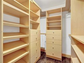 21440 Highland Lakes Blvd, Miami FL 33179