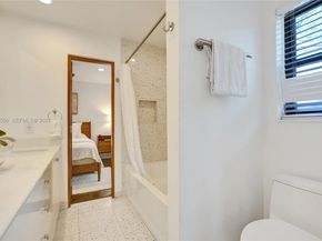 21440 Highland Lakes Blvd, Miami FL 33179