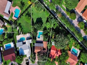 21440 Highland Lakes Blvd, Miami FL 33179