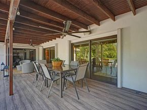 21440 Highland Lakes Blvd, Miami FL 33179