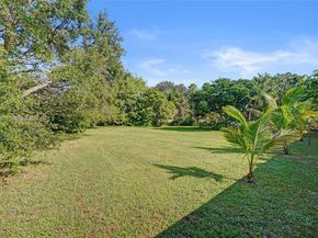 21440 Highland Lakes Blvd, Miami FL 33179