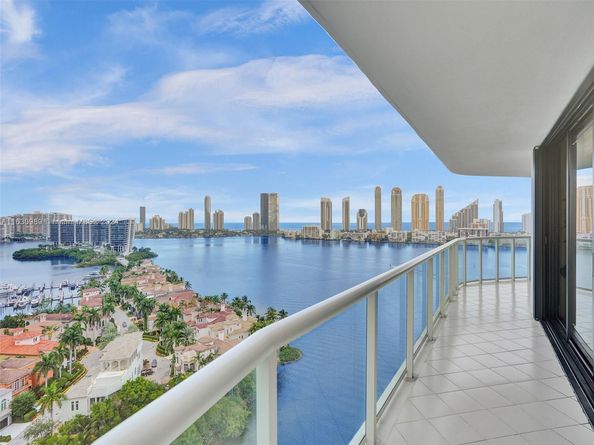 4000 Island Blvd 2006, Aventura FL 33160