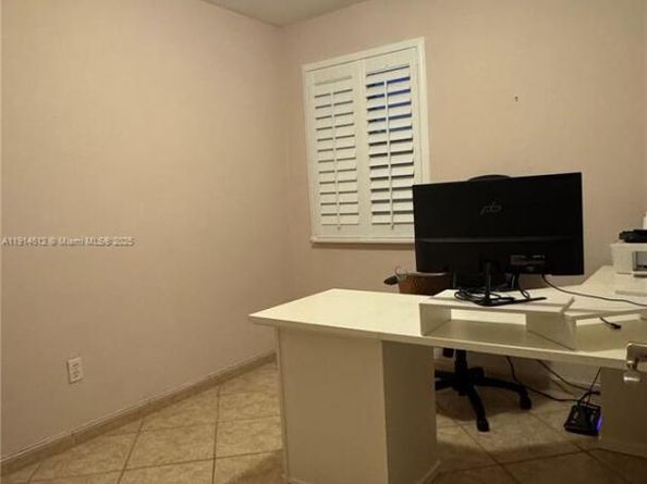 15235 SW 152nd Ct, Miami FL 33187