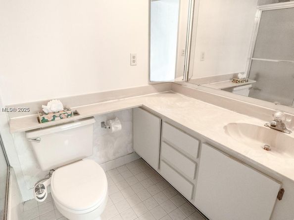7737 NW 79th Ave 205, Tamarac FL 33321