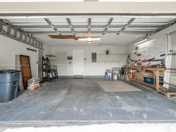 1855 NW 106th Ter, Plantation FL 33322