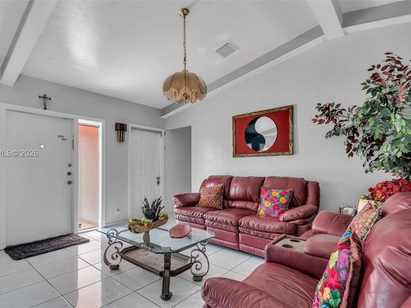 13971 SW 109th St, Miami FL 33186