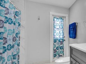 13971 SW 109th St, Miami FL 33186