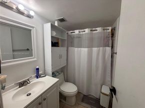 6255 Kendale Lakes Cir 128, Miami FL 33183