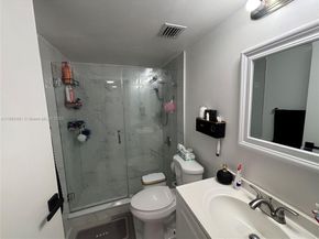 6255 Kendale Lakes Cir 128, Miami FL 33183