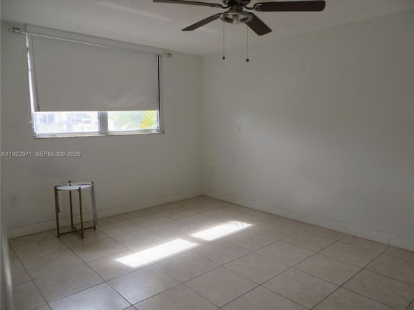 3750 NE 169th St 102, North Miami Beach FL 33160