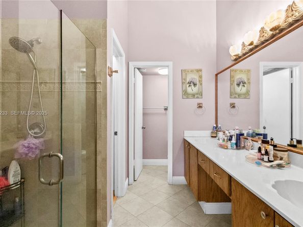 7464 S Pinewalk Dr S 8118, Margate FL 33063