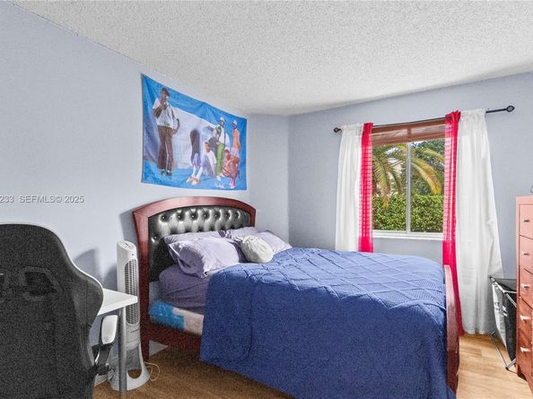 7464 S Pinewalk Dr S 8118, Margate FL 33063