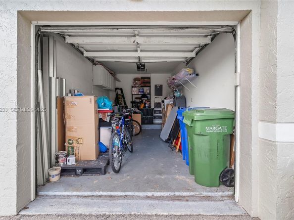 7464 S Pinewalk Dr S 8118, Margate FL 33063