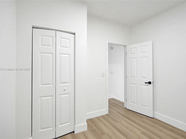 1846 Racquet Ct, North Lauderdale FL 33068
