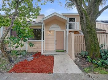 1846 Racquet Ct