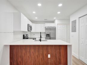 1846 Racquet Ct, North Lauderdale FL 33068