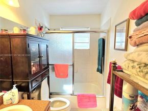 20317 NW 33rd Ave, Miami Gardens FL 33056