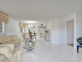 12955 SW 16th Ct 314M, Pembroke Pines FL 33027