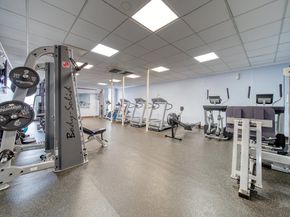 3849 NE 169th St 412, North Miami Beach FL 33160