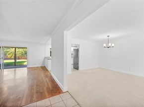 1561 SW 72nd Ave, Plantation FL 33317