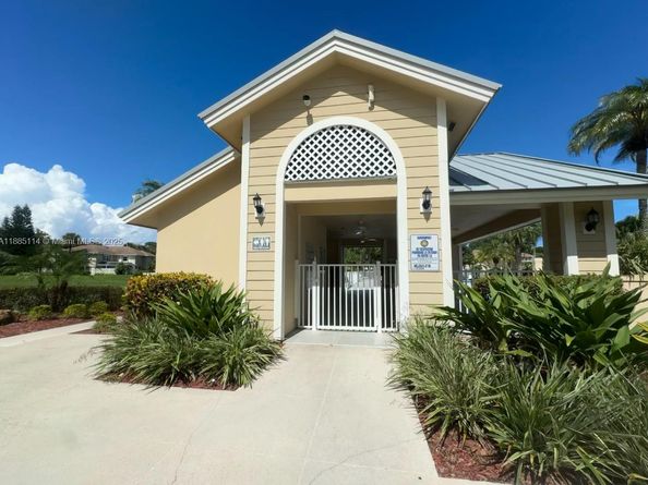 2503 Amherst Ct, Boynton Beach FL 33436
