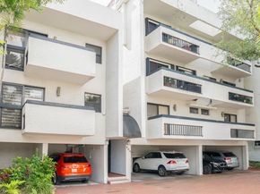 400 Valencia Ave 3, Coral Gables FL 33134