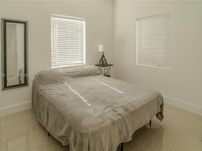 2148 NE 181st St, North Miami Beach FL 33162