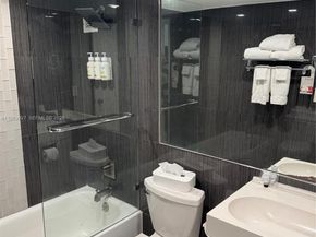 19201 Collins Ave 1004, Sunny Isles Beach FL 33160