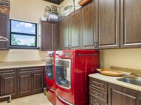 7030 SW 72nd Ct, Miami FL 33143