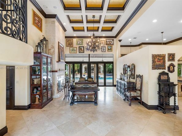 7030 SW 72nd Ct, Miami FL 33143