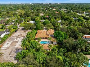 7030 SW 72nd Ct, Miami FL 33143