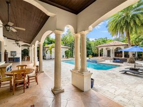 7030 SW 72nd Ct, Miami FL 33143