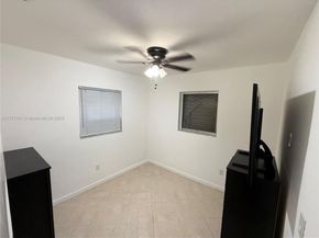 4441 SW 33rd Dr, West Park FL 33023