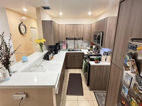 4441 SW 33rd Dr, West Park FL 33023