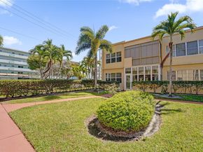 851 NE 14th Ave 401, Hallandale Beach FL 33009