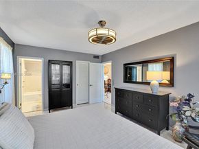 851 NE 14th Ave 401, Hallandale Beach FL 33009