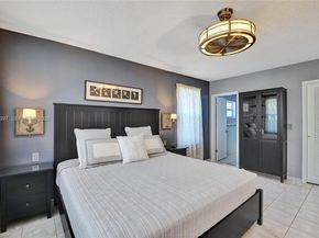 851 NE 14th Ave 401, Hallandale Beach FL 33009