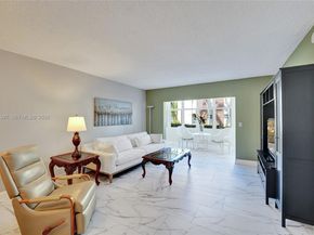 851 NE 14th Ave 401, Hallandale Beach FL 33009