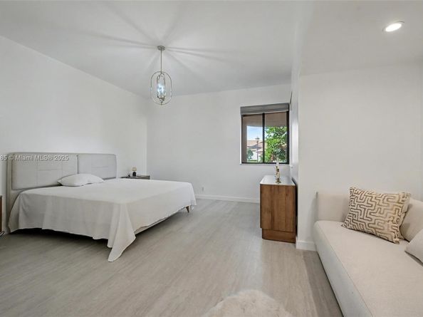 6438 Via Rosa, Boca Raton FL 33433