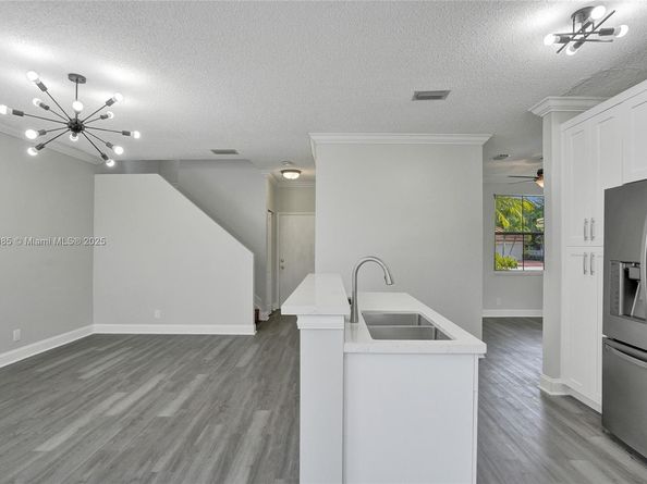 12205 NW 56th Ct, Coral Springs FL 33076