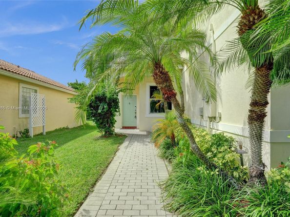12205 NW 56th Ct, Coral Springs FL 33076